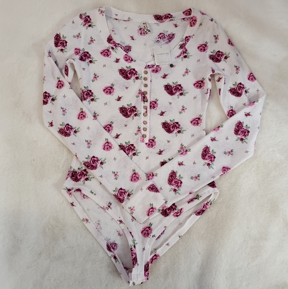 New Free People Intimately Dylan Thermal Floral Printed Bodysuit Size XS - Picture 3 of 13